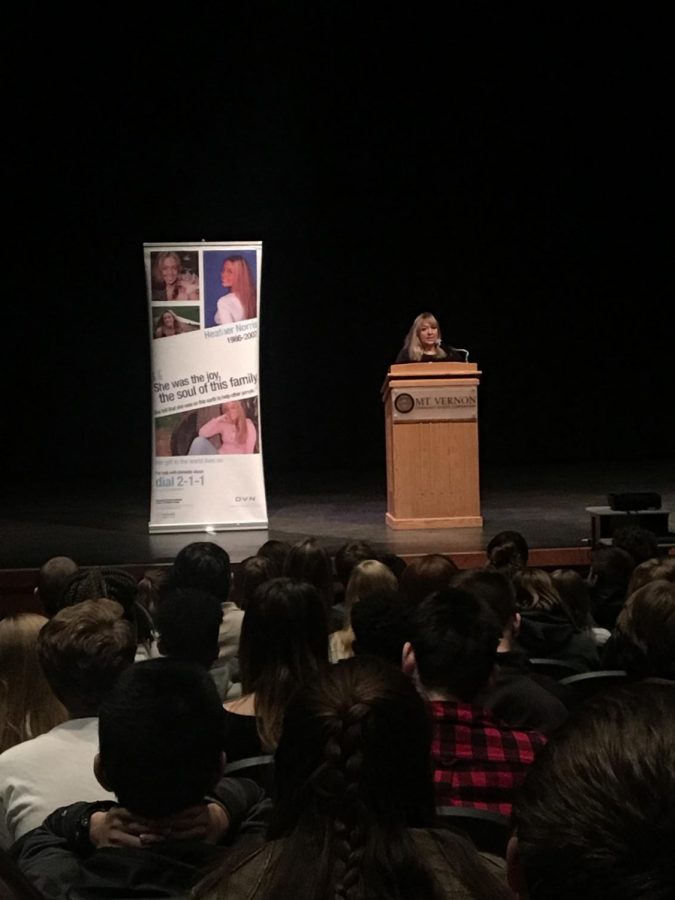 Debbie Norris speaks to MVHS juniors and seniors about dating violence.