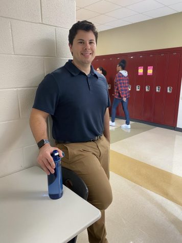 MVHS econ teacher, Mr. Rush, with his reusable water bottle.
