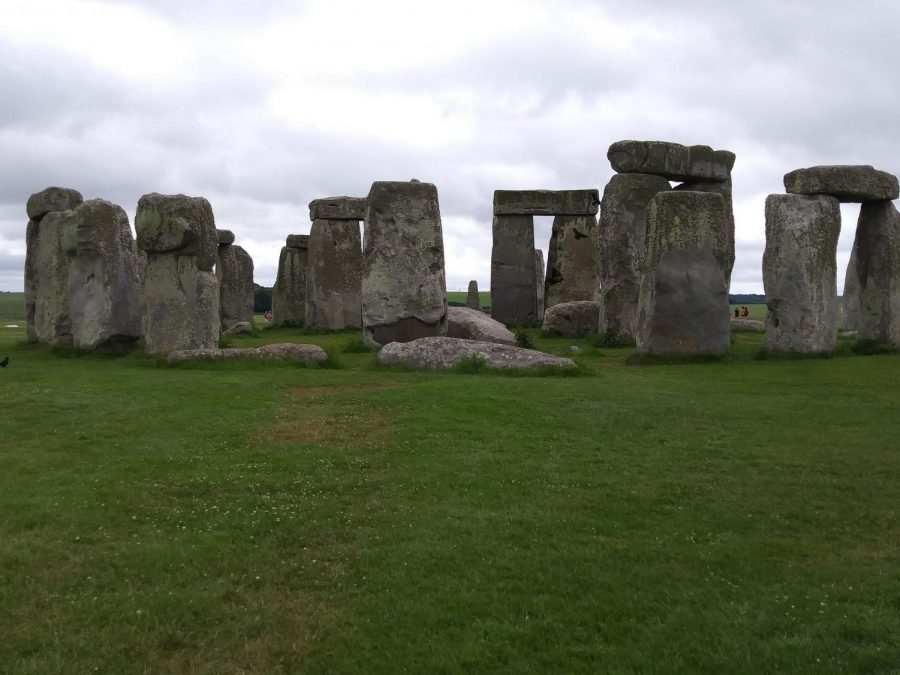 picture of Stonehenge