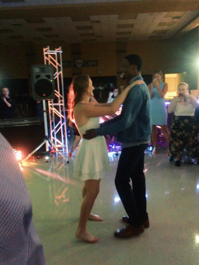 Hoco King & Queen Slow Dance 