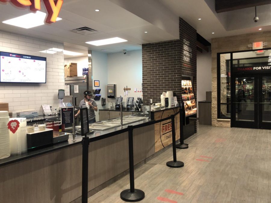 The salad bar, where you can order custom salads or pasta bowls