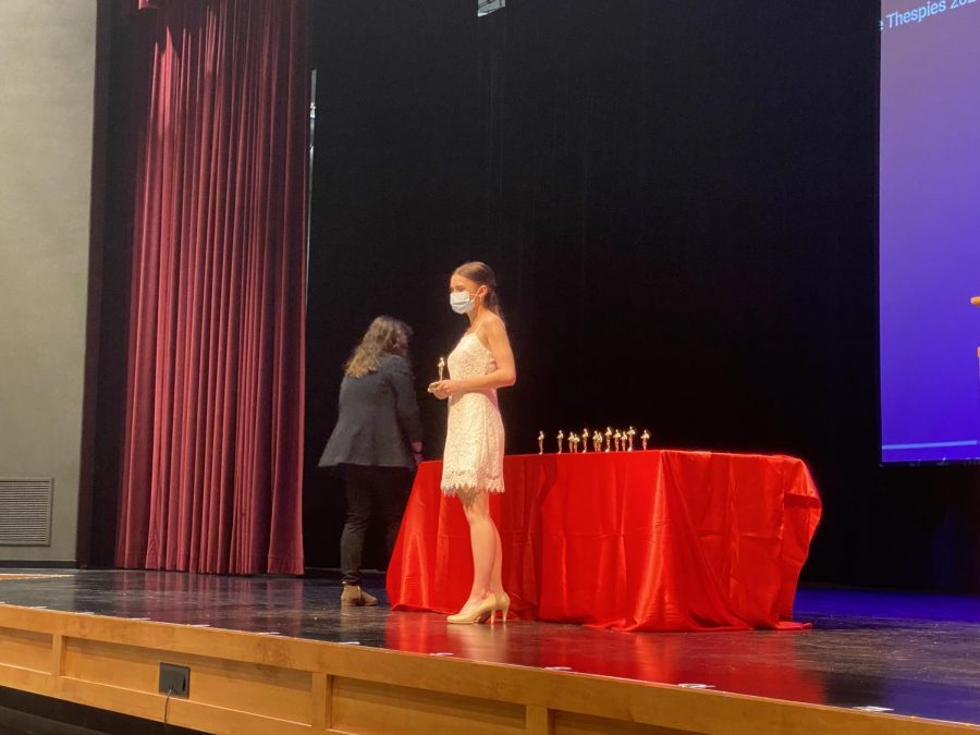 Madalyn Cottrell(12) wins Best Actress in a Featured Role for her role as “Countess Lily” in Anastasia.