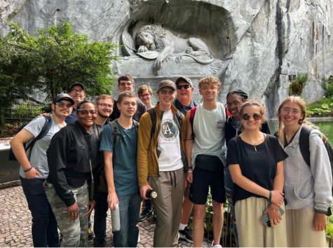 MVHS students in front of Lucerne